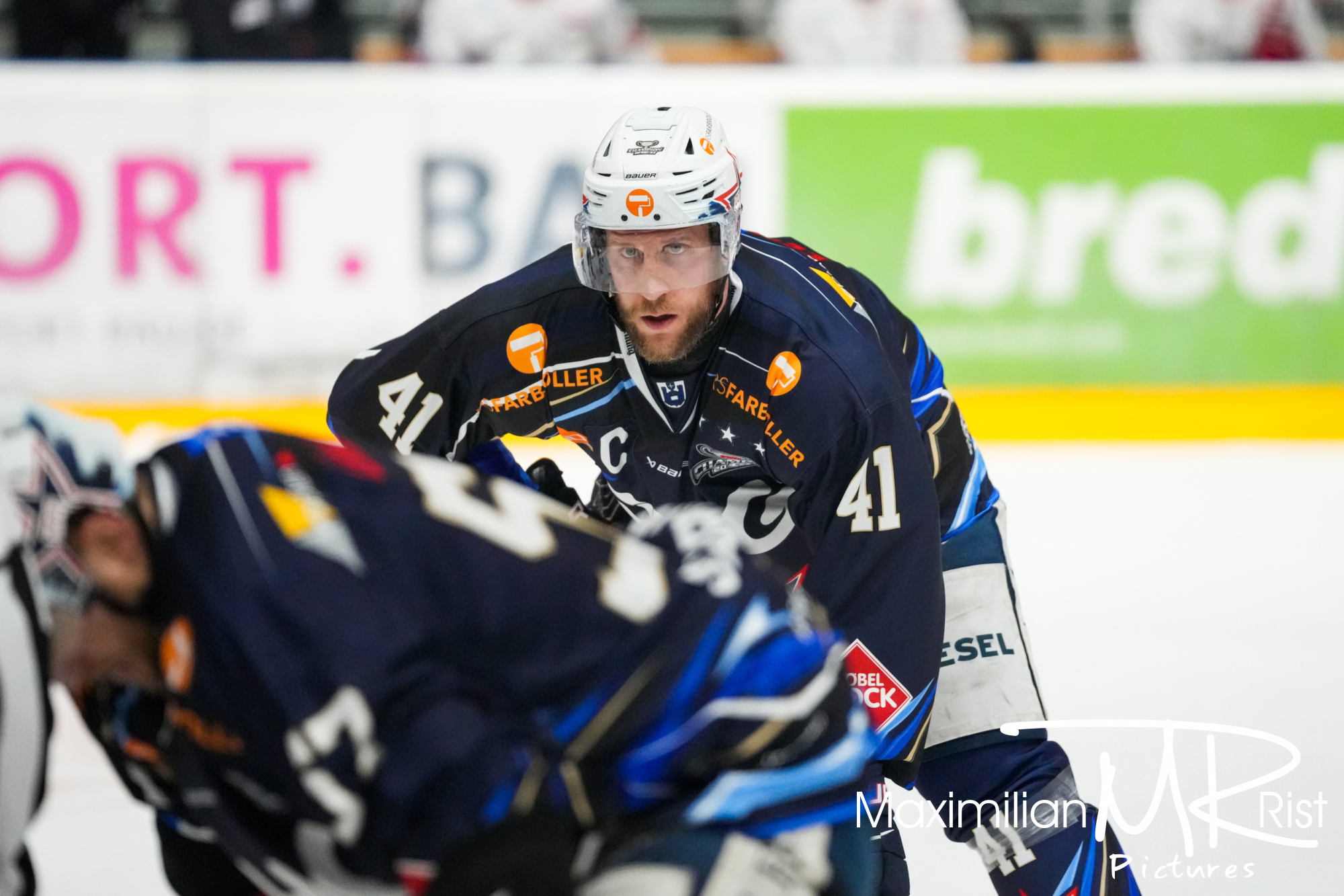 GER, Ravensburg Towerstars vs. Eisbaeren Regensburg, Eishockey, DEL2, Playoff Viertelfinale Spiel 2, Spielzeit 2024/2024,  15.03.24