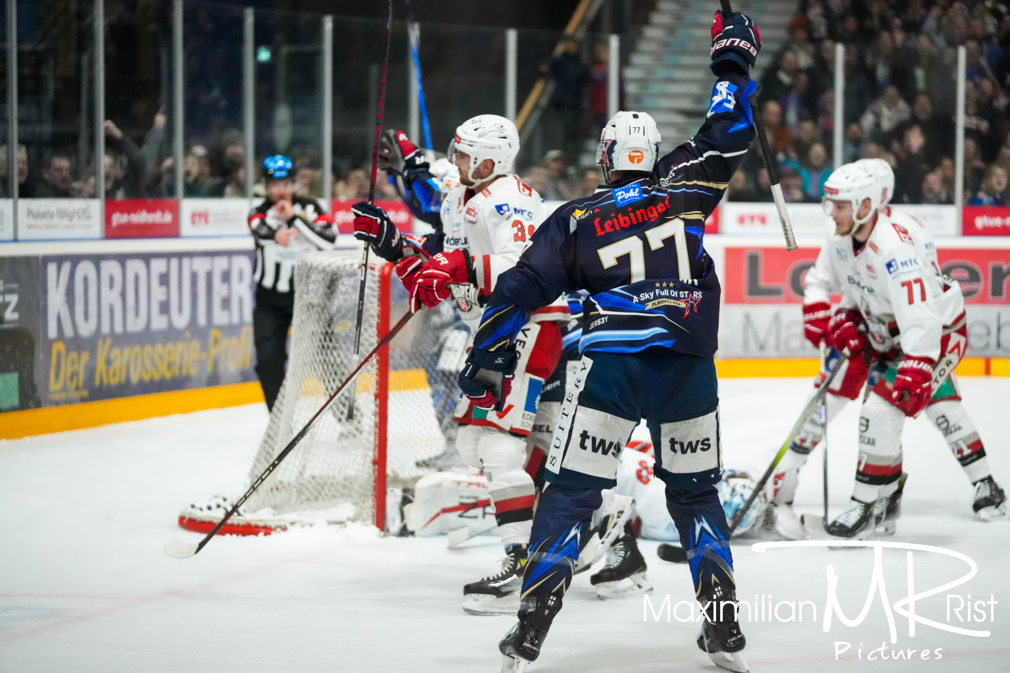 GER, Ravensburg Towerstars vs. Eisbaeren Regensburg, Eishockey, DEL2, Playoff Viertelfinale Spiel 2, Spielzeit 2024/2024,  15.03.24