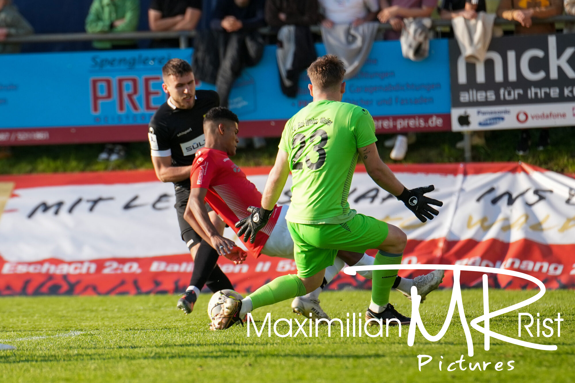 GER, FV Rot-Weiss Weiler gegen TSG Balingen Fußball, WFV Pokal, Halbfinale,  Spielzeit 2022/2023, 02.05.23