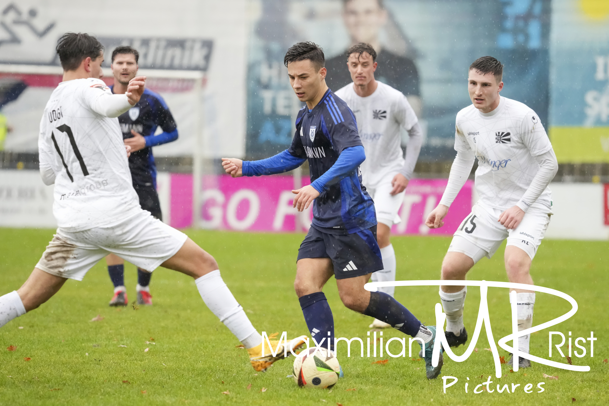 GER, FV Ravensburg vs. FC 08 Villingen II,, Fussball, Oberliga Baden-Wuerttemberg, 20. Spieltag, Spielzeit 2024/2025,   07.12.24