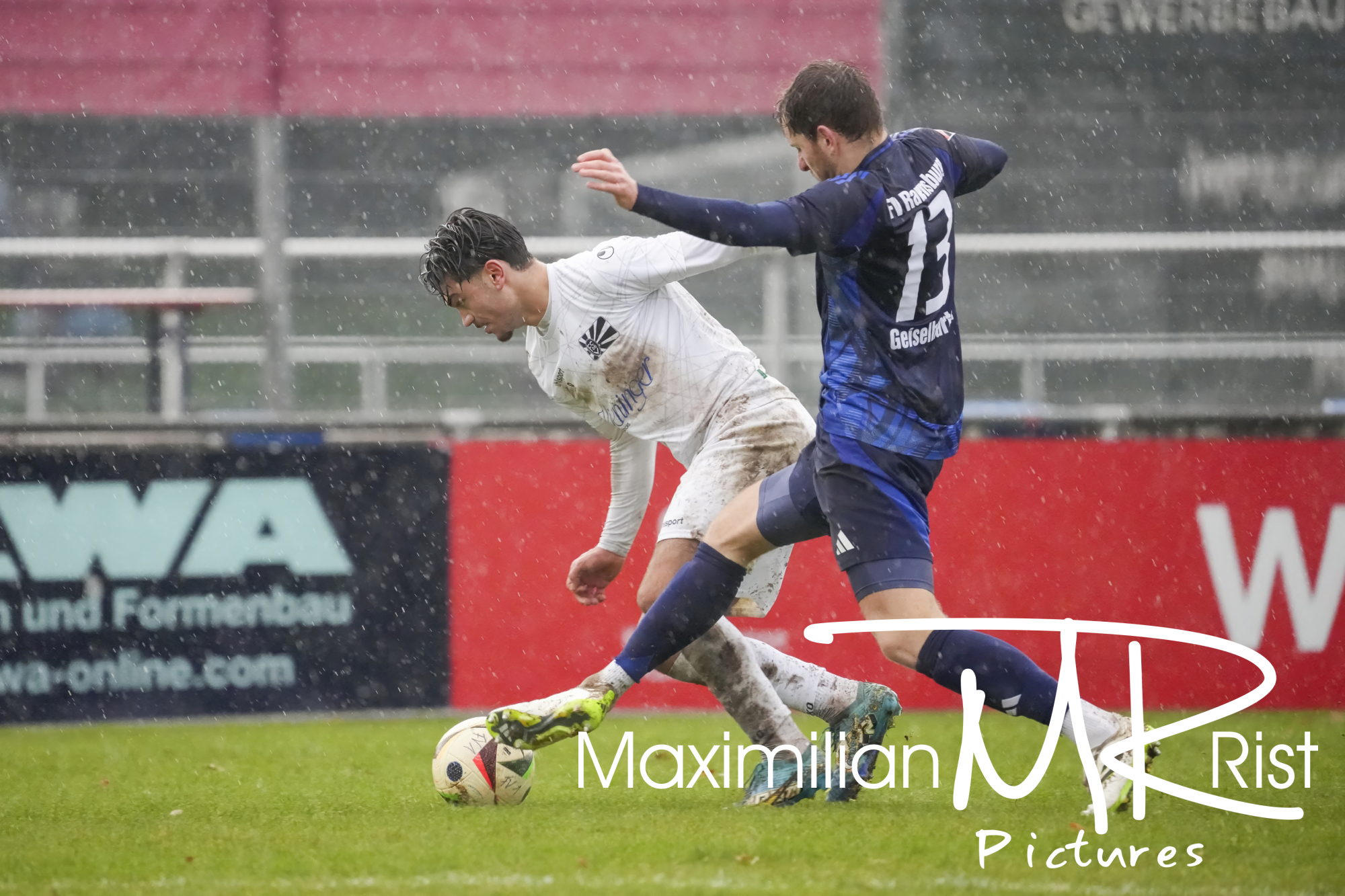 GER, FV Ravensburg vs. FC 08 Villingen II,, Fussball, Oberliga Baden-Wuerttemberg, 20. Spieltag, Spielzeit 2024/2025,   07.12.24
