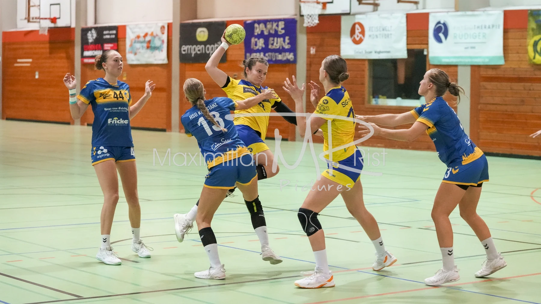26.10.11_MRP_SGA-HSGK_MRP06771.JPG