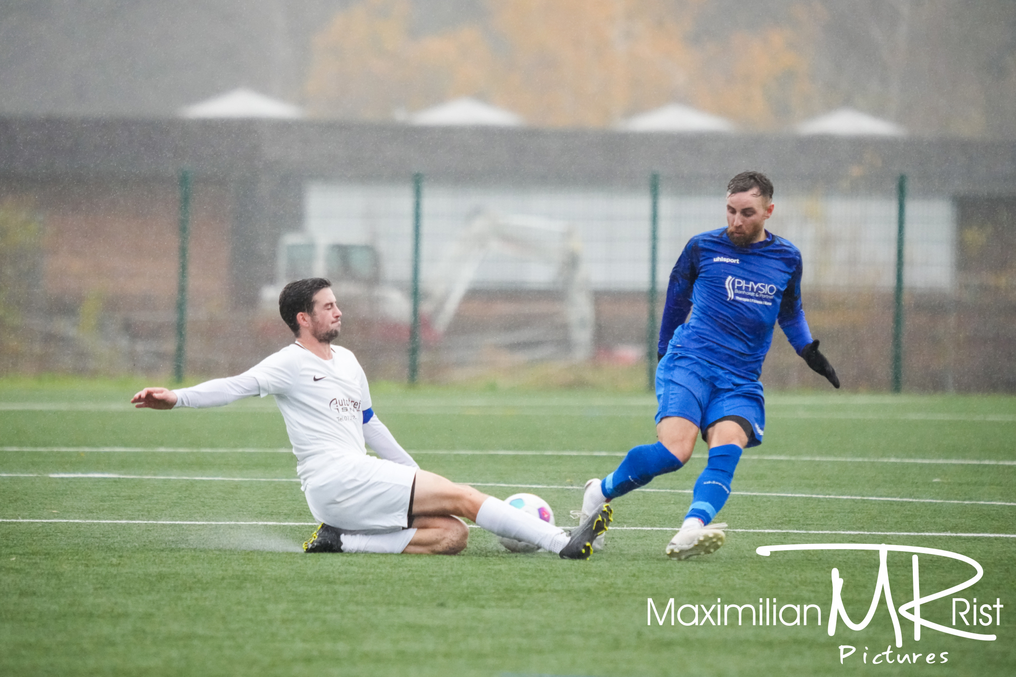 GER, SV Maierhoefen vs. FC Leutkirch, Fussball, Bezirksliga Bodensee, 17. Spieltag, Spielzeit 2023/2024, 19.11.23