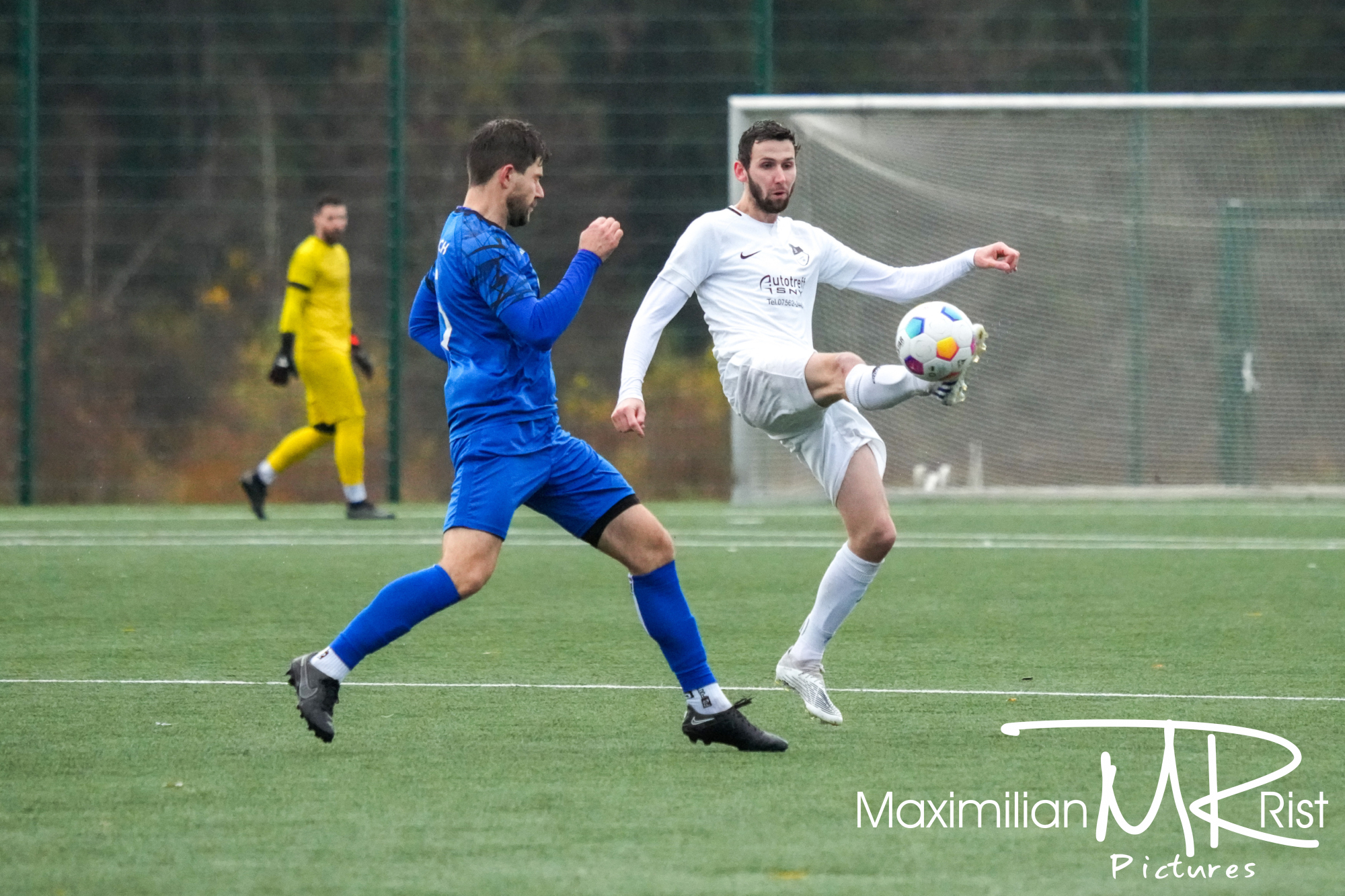GER, SV Maierhoefen vs. FC Leutkirch, Fussball, Bezirksliga Bodensee, 17. Spieltag, Spielzeit 2023/2024, 19.11.23