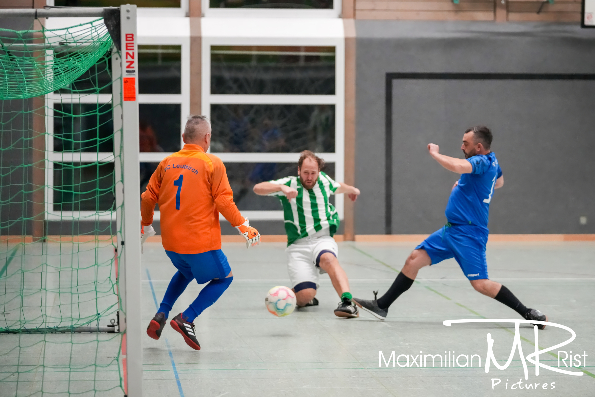 GER, Fussball,Adolf Waelder Pokal 2023, Tag 1, Hallenturnier, Spielzeit 2023/2024, FC Isny, AH Turnier, 12.01.24