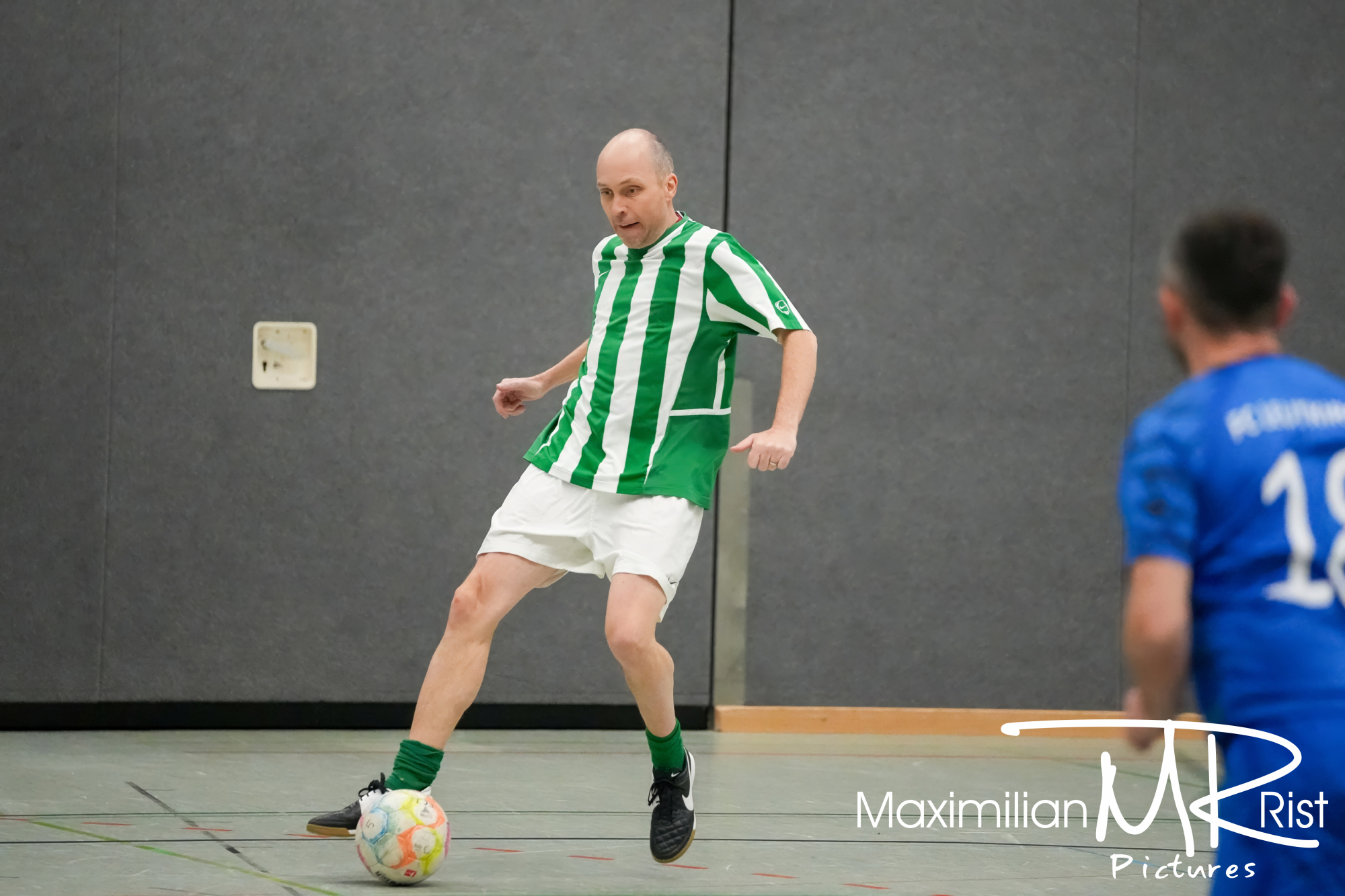 GER, Fussball,Adolf Waelder Pokal 2023, Tag 1, Hallenturnier, Spielzeit 2023/2024, FC Isny, AH Turnier, 12.01.24