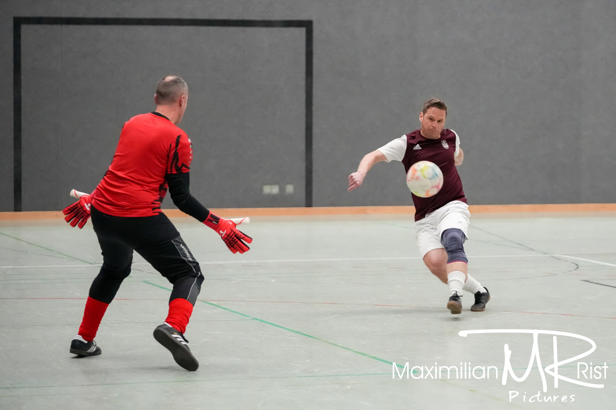 GER, Fussball,Adolf Waelder Pokal 2023, Tag 1, Hallenturnier, Spielzeit 2023/2024, FC Isny, AH Turnier, 12.01.24
