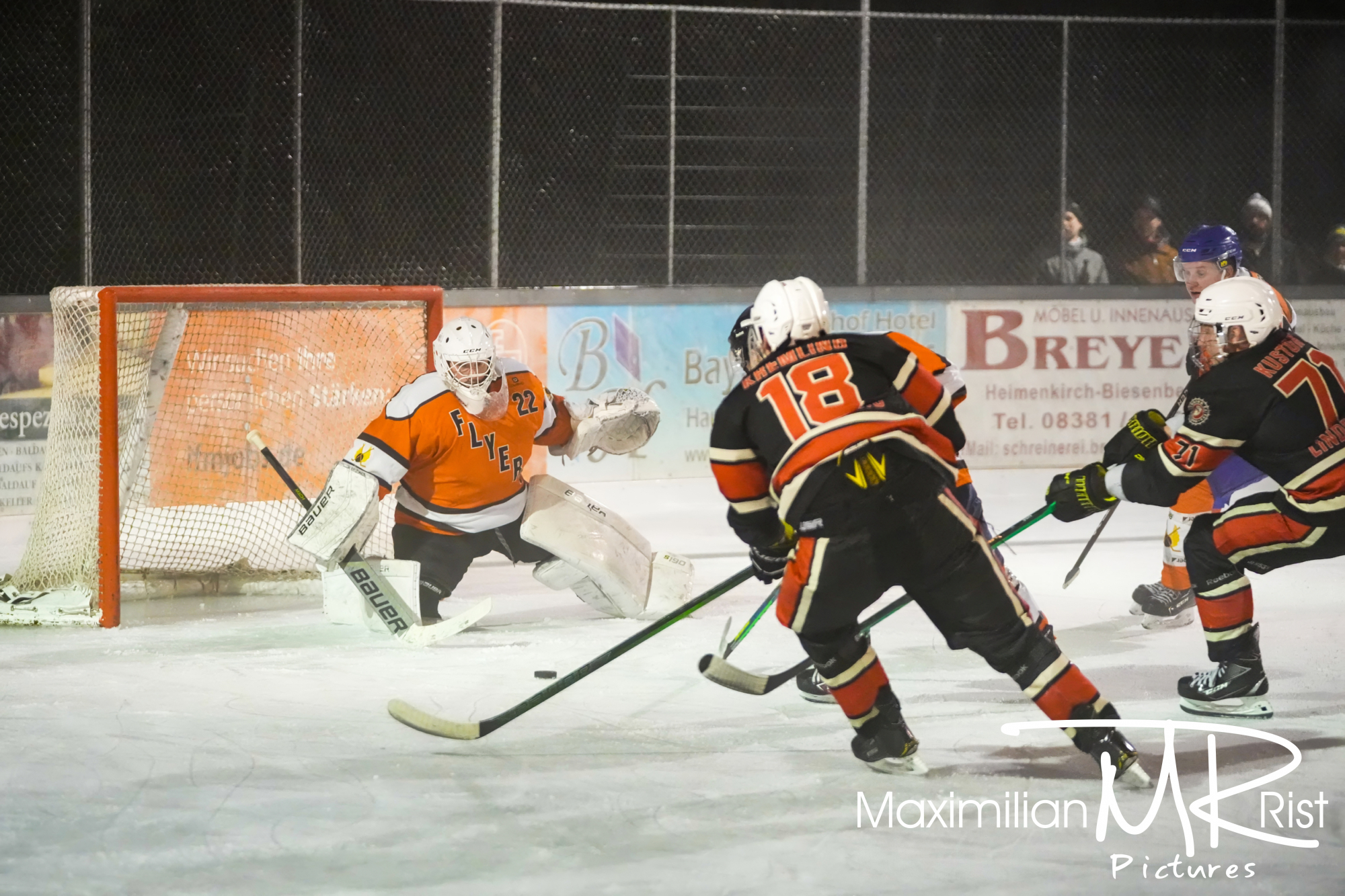 GER, Chiefs Lindenberg vs. Black Flyers Ravensburg, Eishockey, Westallgaeu Eishockey Liga, Finale, Division 1, Spielzeit 2024/2024,  17.02.24