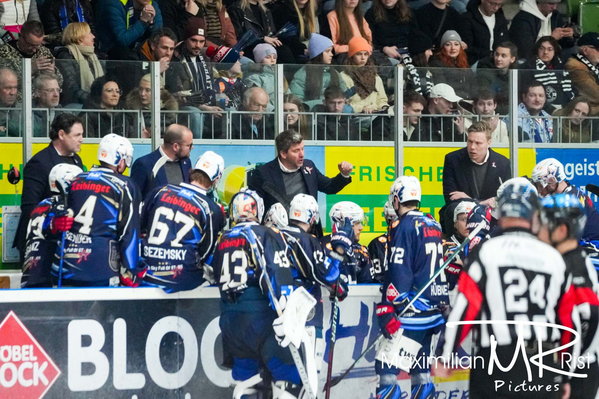 GER, Ravensburg Towerstars vs. Eisbaeren Regensburg, Eishockey, DEL2, Playoff Viertelfinale Spiel 2, Spielzeit 2024/2024,  15.03.24