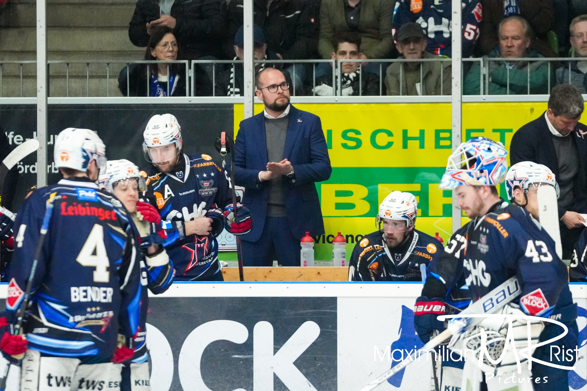 GER, Ravensburg Towerstars vs. Eisbaeren Regensburg, Eishockey, DEL2, Playoff Viertelfinale Spiel 2, Spielzeit 2024/2024,  15.03.24