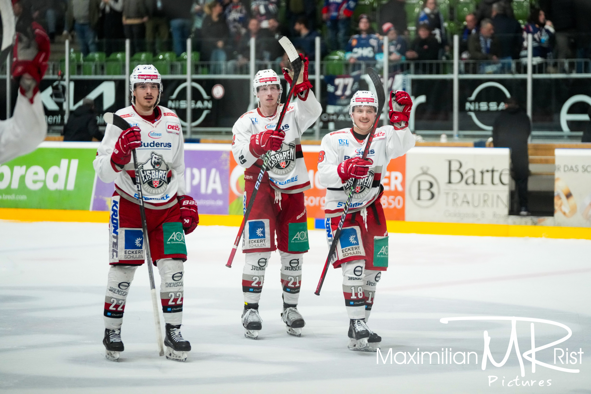 GER, Ravensburg Towerstars vs. Eisbaeren Regensburg, Eishockey, DEL2, Playoff Viertelfinale Spiel 2, Spielzeit 2024/2024,  15.03.24