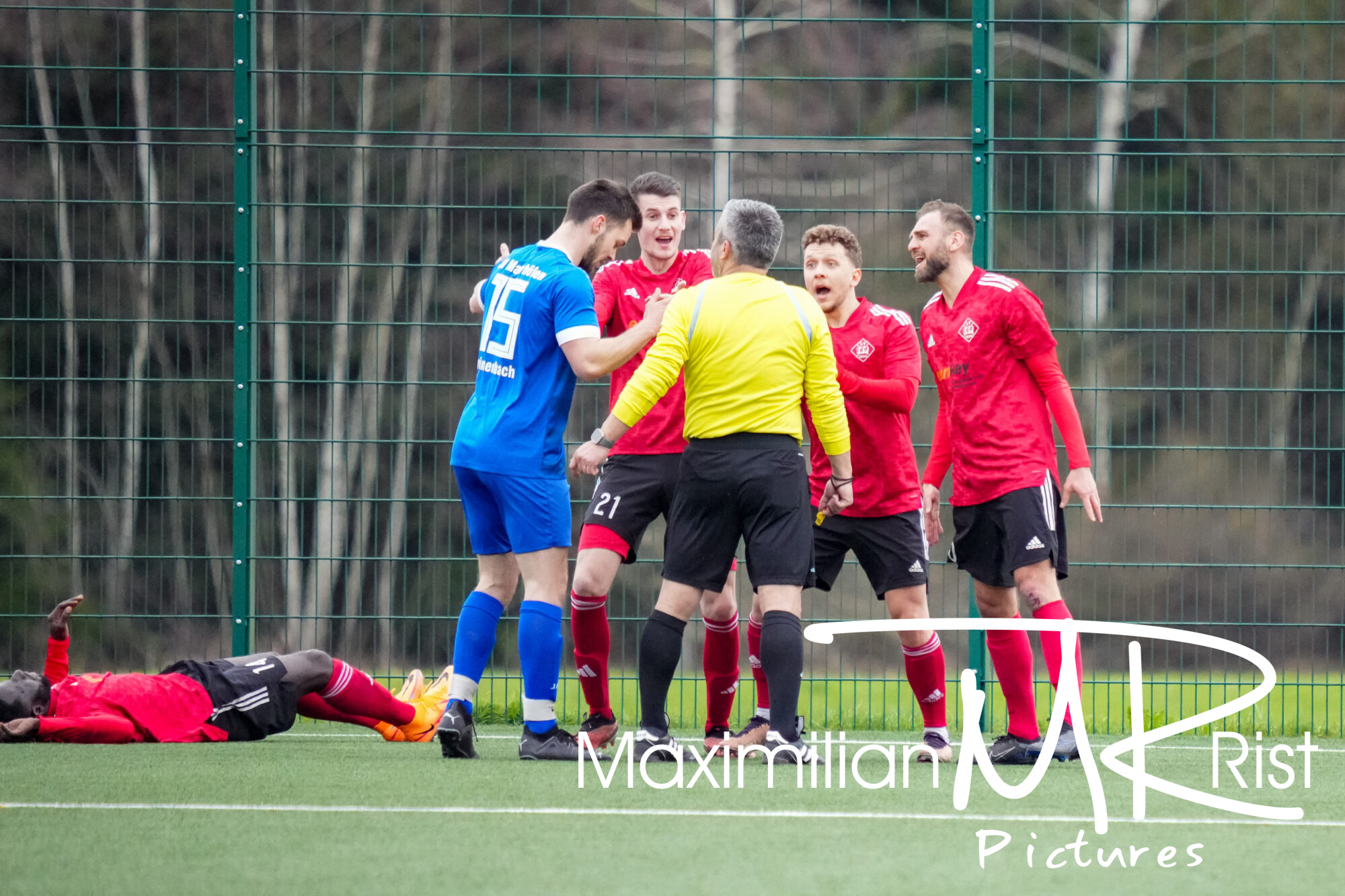GER, SV Maierhoefen vs. SV Mochenwangen, Fussball, Bezirksliga Bodensee, 21. Spieltag, Spielzeit 2023/2024, 17.03.24