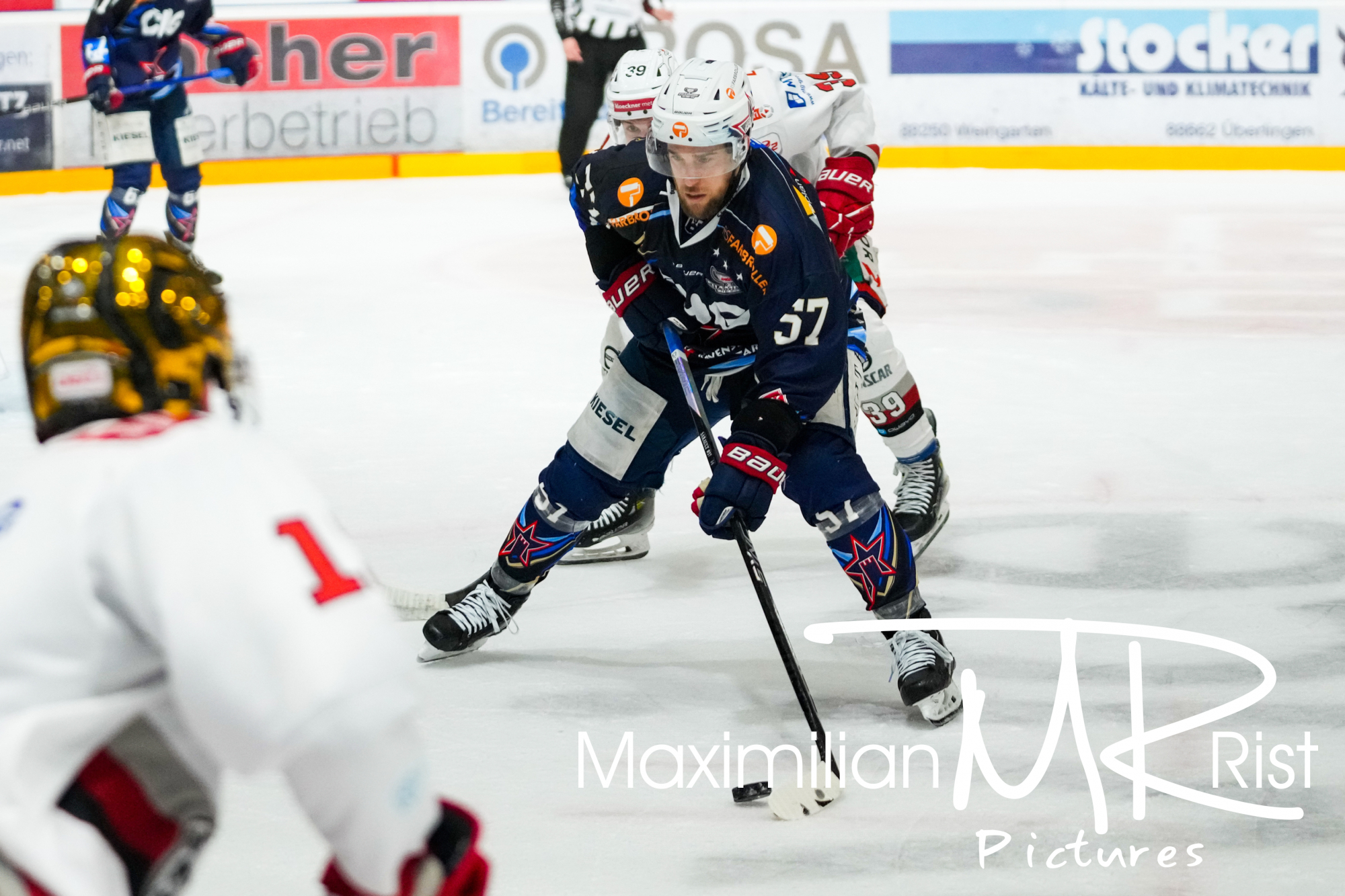 GER, Ravensburg Towerstars vs. Eisbaeren Regensburg, Eishockey, DEL2, Playoff Viertelfinale Spiel 6, Spielzeit 2024/2024,  24.03.24