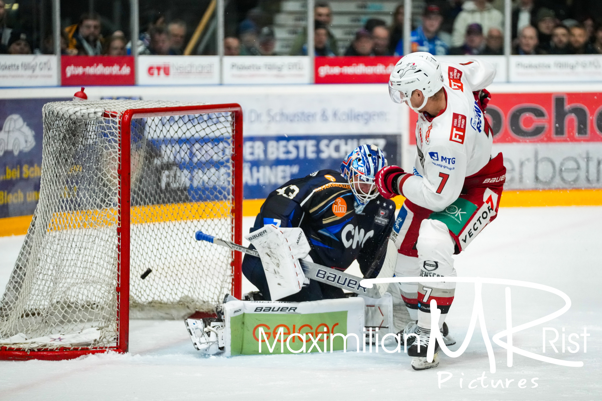 GER, Ravensburg Towerstars vs. Eisbaeren Regensburg, Eishockey, DEL2, Playoff Viertelfinale Spiel 6, Spielzeit 2024/2024,  24.03.24
