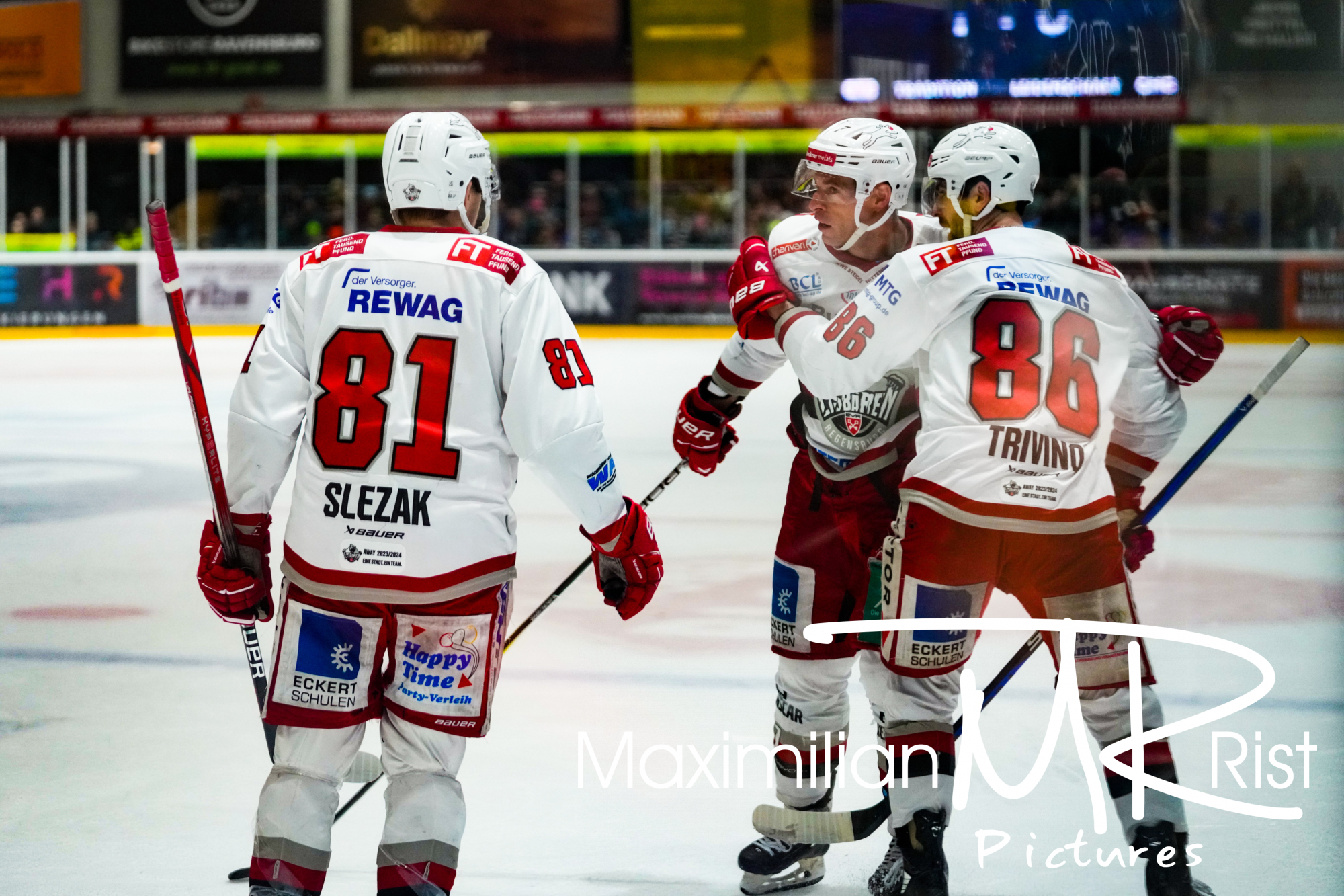 GER, Ravensburg Towerstars vs. Eisbaeren Regensburg, Eishockey, DEL2, Playoff Viertelfinale Spiel 6, Spielzeit 2024/2024,  24.03.24