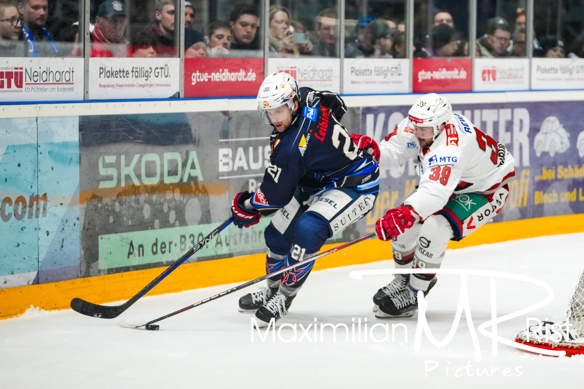 GER, Ravensburg Towerstars vs. Eisbaeren Regensburg, Eishockey, DEL2, Playoff Viertelfinale Spiel 6, Spielzeit 2024/2024,  24.03.24