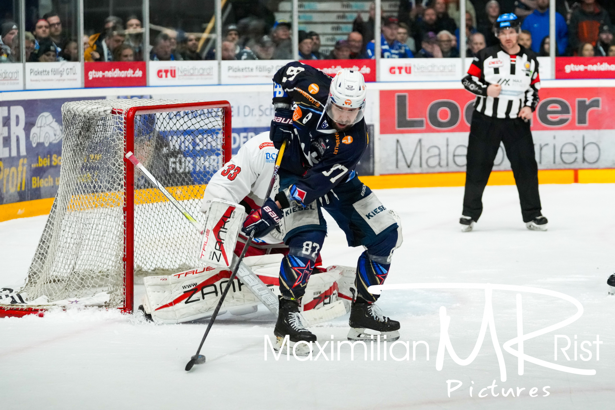 GER, Ravensburg Towerstars vs. Eisbaeren Regensburg, Eishockey, DEL2, Playoff Viertelfinale Spiel 6, Spielzeit 2024/2024,  24.03.24