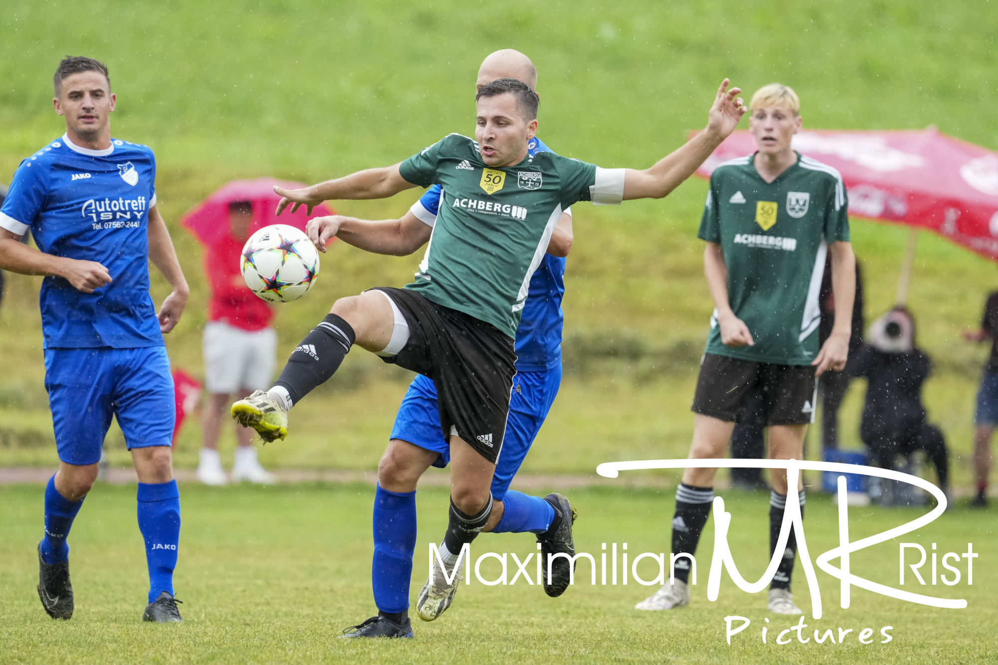 GER, SV Achberg vs. SV Maierhoefen, Fussball, Bezirksliga Bodensee, 1. Spieltag, Spielzeit 2024/2025, 18.08.24