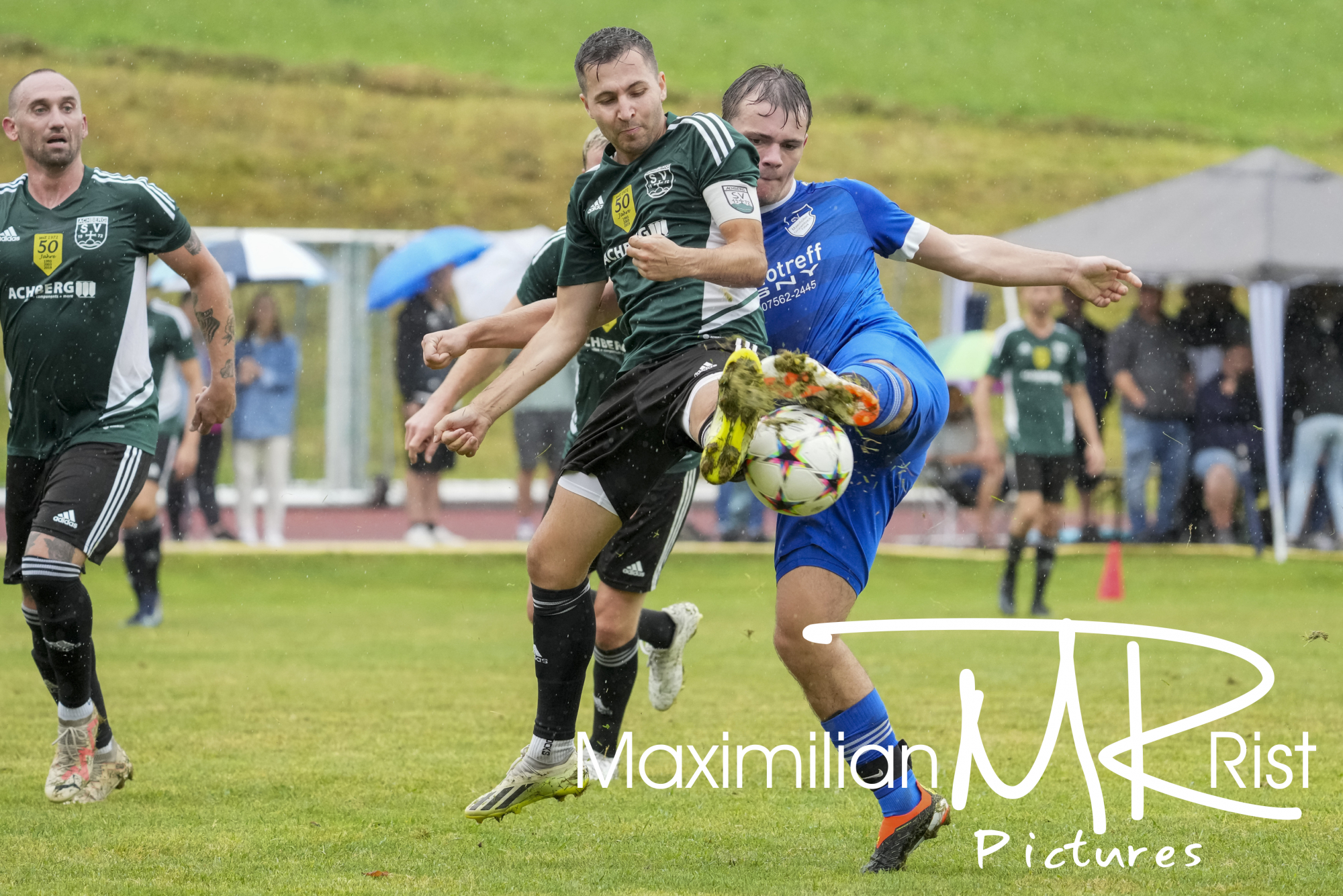 GER, SV Achberg vs. SV Maierhoefen, Fussball, Bezirksliga Bodensee, 1. Spieltag, Spielzeit 2024/2025, 18.08.24