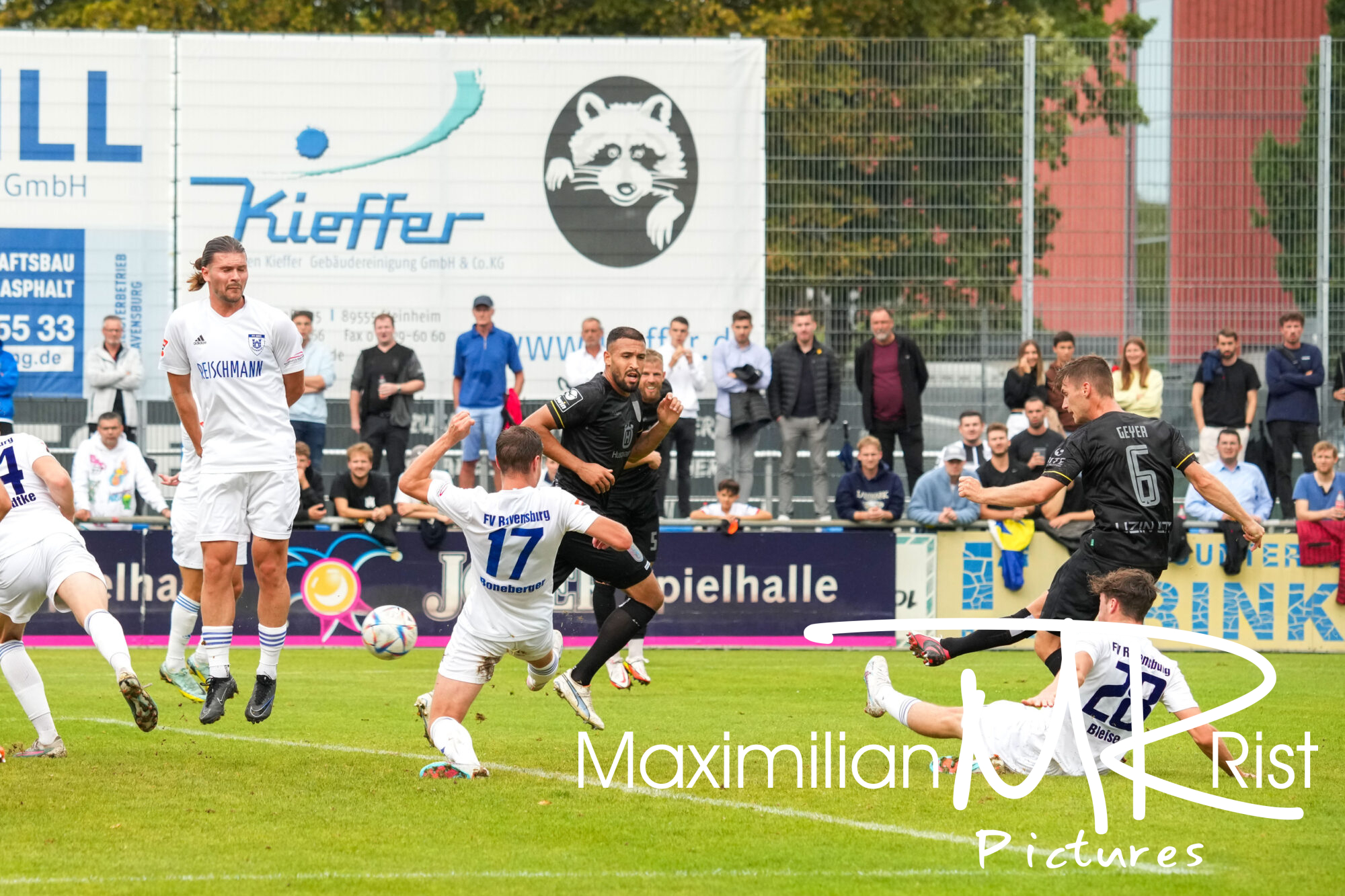 GER, FV Ravensburg gegen SSV Ulm 1846 Fußball, WFV-Pokal, Baden Wuerttemberg, 3. Runde,  Spielzeit 2024/2024,  13.09.23