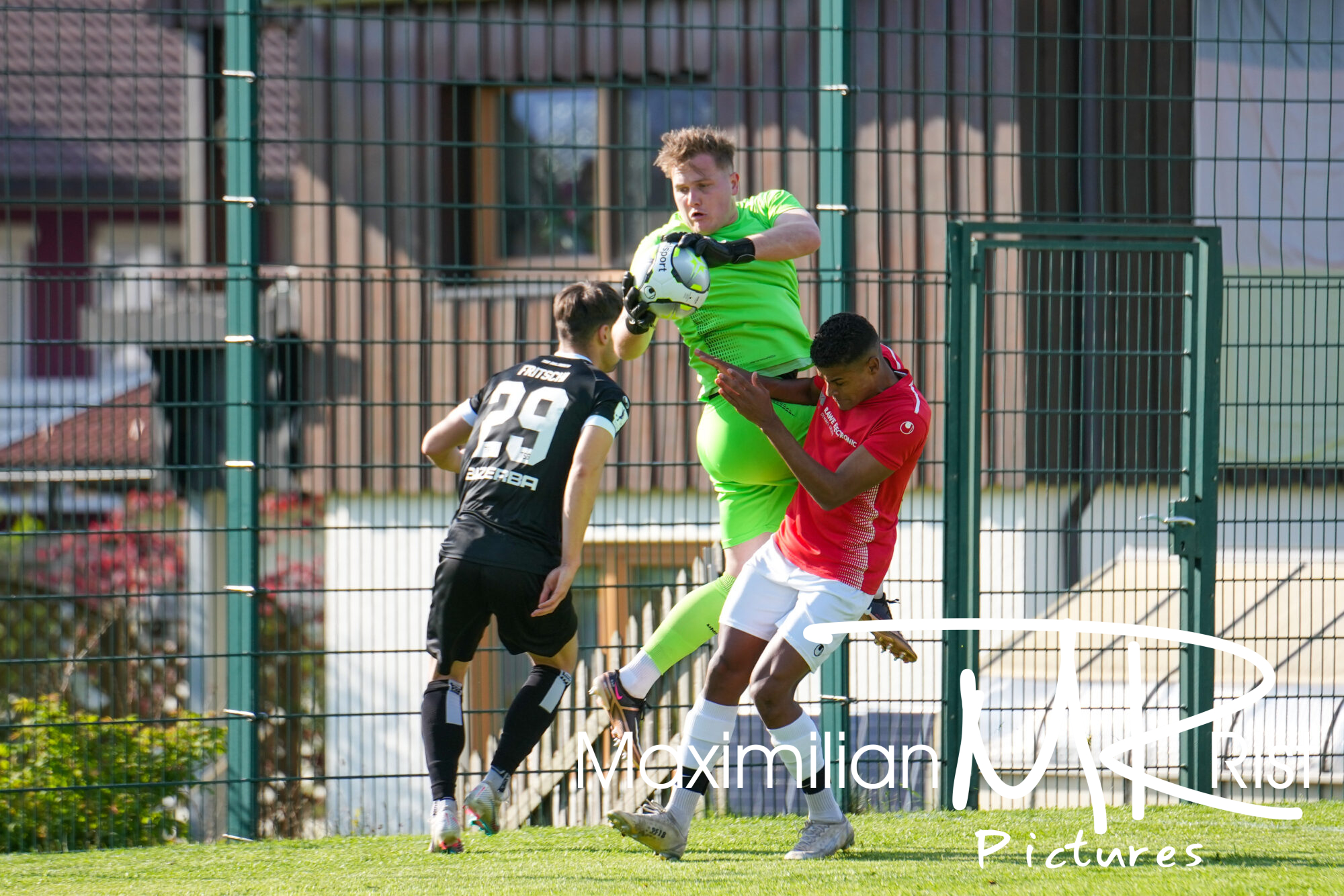 GER, FV Rot-Weiss Weiler gegen TSG Balingen Fußball, WFV Pokal, Halbfinale,  Spielzeit 2022/2023, 02.05.23