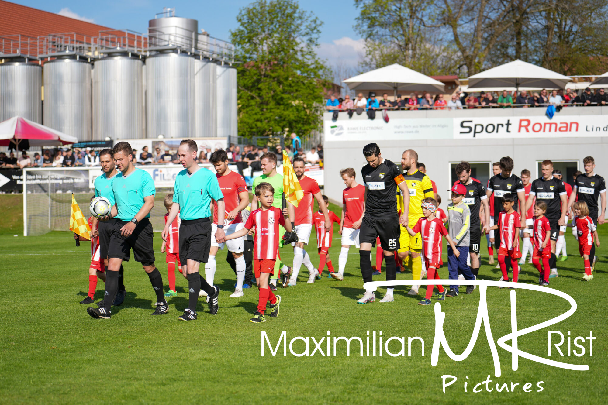 GER, FV Rot-Weiss Weiler gegen TSG Balingen Fußball, WFV Pokal, Halbfinale,  Spielzeit 2022/2023, 02.05.23