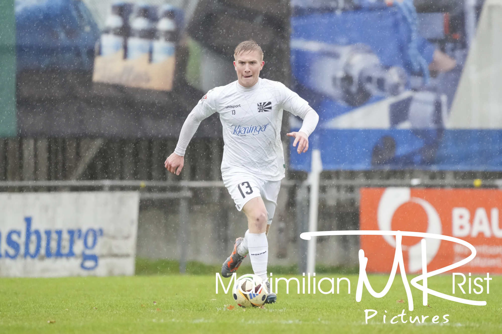 GER, FV Ravensburg vs. FC 08 Villingen II,, Fussball, Oberliga Baden-Wuerttemberg, 20. Spieltag, Spielzeit 2024/2025,   07.12.24